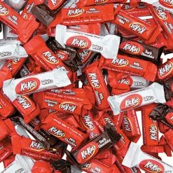 Budget ✨ KitKat® Miniatures Chocolate Assortment - 120 Pc. 🔥